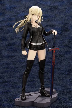 Kotobukiya Fate/Grand Order - Altria Pendragon - 1/7 - Saber Alter - Casual ver. - 2024 Re-release New