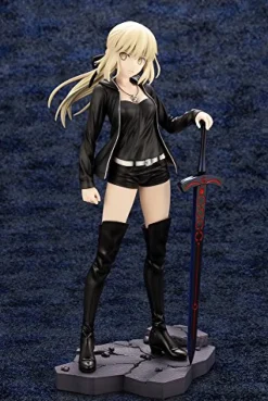 Outlet Kotobukiya As Manufacturer Fate/Grand Order - Saber Alter - 1/7 - Casual ver. (Kotobukiya)