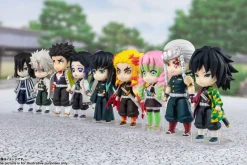 Outlet BANDAI SPIRITS Figuarts Mini Kyojuro Rengoku Kimetsu no Yaiba: Demon Slayer [Bandai]