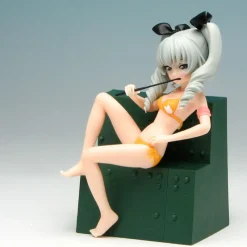 Hot Platz Girls und Panzer 1/10 Anchovy -Swimsuit ver.- Girls und Panzer 10th Anniversary Special Edition desu! Resin Kit