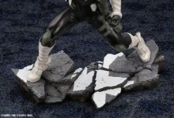 Kotobukiya Kaijuu No. 8 - Hibino Kafka - ARTFX J - 1/8 Clearance