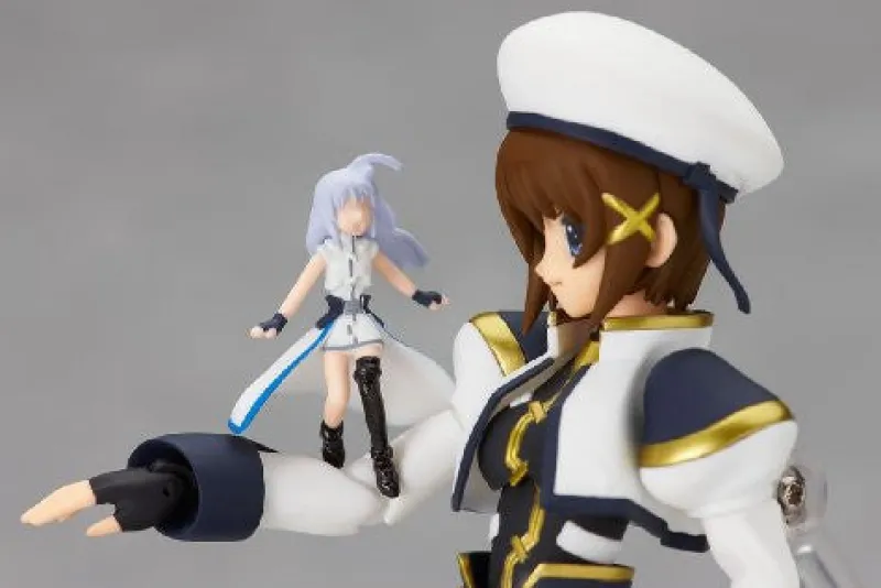 Outlet Max Factory Mahou Shoujo Lyrical Nanoha StrikerS - Shamal - Figma #043 - Knight Ver.