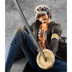 MegaHouse One Piece - Trafalgar Law - Portrait Of Pirates Limited Edition - 1/8 - Ver. VS Online