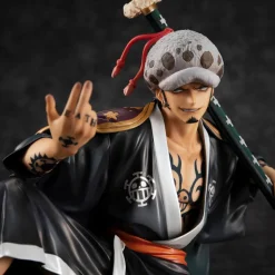 MegaHouse One Piece - Trafalgar Law - Portrait of Pirates 