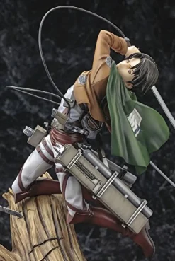 Kotobukiya Shingeki no Kyojin - Levi - ARTFX J - 1/8 Best