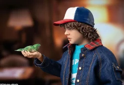New ThreeZero Stranger Things - Dustin Henderson - 1/6 - 2024 Re-release