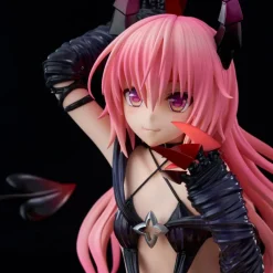 Union Creative To LOVEru Darkness - Nana Astar Deviluke - 1/6 - Darkness ver. ( International Ltd)