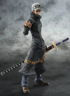 Discount MegaHouse Trafalgar Law | Timeskip