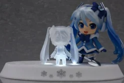 Clearance Good Smile Company Vocaloid - Hatsune Miku - Nendoroid #207 - Snow 2012 Fluffy Coat ver.