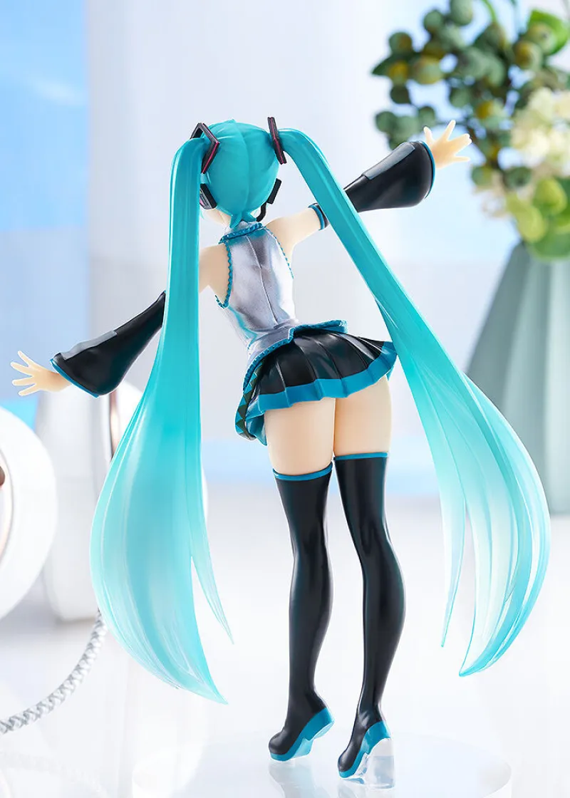Good Smile Company Vocaloid - Hatsune Miku - Pop Up Parade - Translucent Color Ver.