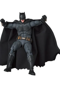Medicom Toy Zack Snyder's Justice League - Batman - Bruce Wayne - Mafex No.222 - Zack Snyder's Justice League Ver. Discount