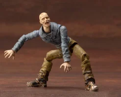 Kotobukiya ZOMBINOID 1/24 END OF HEROES Biter Plastic Model Hot